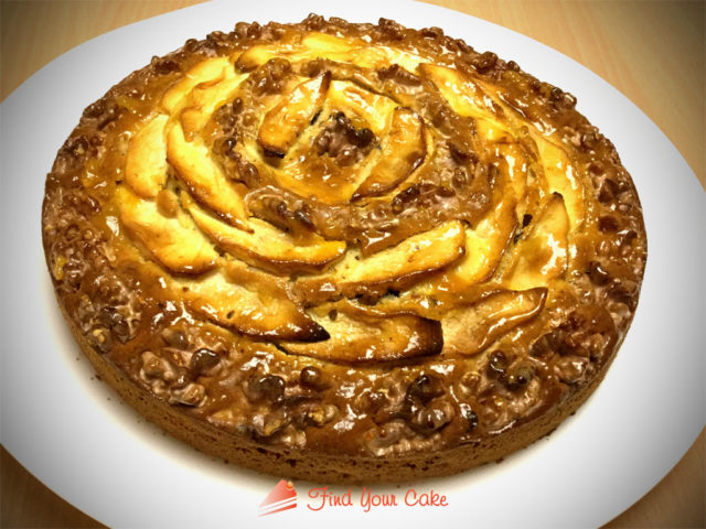 Torta di mele con noci cioccolato e limone senza glutine e senza lattosio