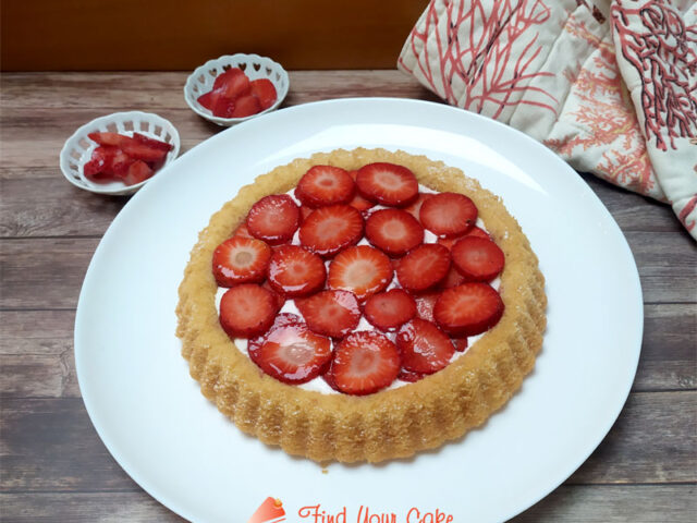 Torta californiana alle fragole con albumi e senza lattosio (crostata morbida)